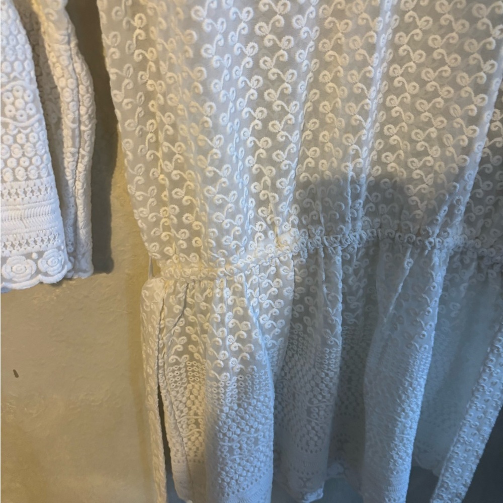 Melissa Odabash White Crochet Lace Beach Cover-Up Tunic with Tie - Picture 3 of 7